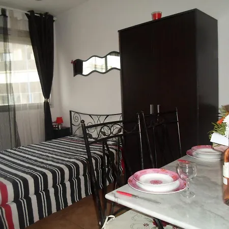 Mini-studio A Balaruc-les-bains, Proche Etang Et Thermes - Fr-1-503-107